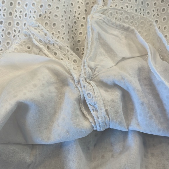 Girls size 7 fully lined, button down back sleeveless shirt - Picture 5 of 5